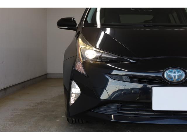 プリウス Ａツーリングセレクション　純正９型ＳＤナビ　ＢＴ接続　Ｂカメラ　セーフティセンス　インテリジェントクリアランスソナー　禁煙車　純正１７インチＡＷ　ブラインドスポットモニター　ＨＵＤ　シートヒーター　置くだけ充電　ＡＣ１５００Ｗ（28枚目）