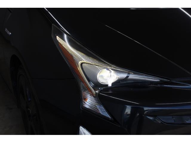 プリウス Ａツーリングセレクション　純正９型ＳＤナビ　ＢＴ接続　Ｂカメラ　セーフティセンス　インテリジェントクリアランスソナー　禁煙車　純正１７インチＡＷ　ブラインドスポットモニター　ＨＵＤ　シートヒーター　置くだけ充電　ＡＣ１５００Ｗ（30枚目）