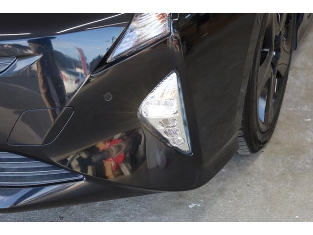 プリウス Ａツーリングセレクション　純正９型ＳＤナビ　ＢＴ接続　Ｂカメラ　セーフティセンス　インテリジェントクリアランスソナー　禁煙車　純正１７インチＡＷ　ブラインドスポットモニター　ＨＵＤ　シートヒーター　置くだけ充電　ＡＣ１５００Ｗ（33枚目）