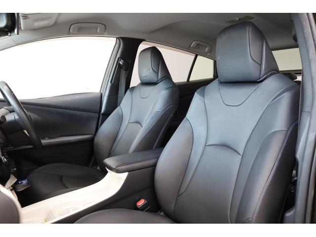 プリウス Ａツーリングセレクション　純正９型ＳＤナビ　ＢＴ接続　Ｂカメラ　セーフティセンス　インテリジェントクリアランスソナー　禁煙車　純正１７インチＡＷ　ブラインドスポットモニター　ＨＵＤ　シートヒーター　置くだけ充電　ＡＣ１５００Ｗ（41枚目）