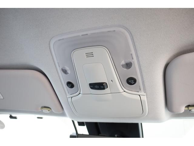 プリウス Ａツーリングセレクション　純正９型ＳＤナビ　ＢＴ接続　Ｂカメラ　セーフティセンス　インテリジェントクリアランスソナー　禁煙車　純正１７インチＡＷ　ブラインドスポットモニター　ＨＵＤ　シートヒーター　置くだけ充電　ＡＣ１５００Ｗ（68枚目）