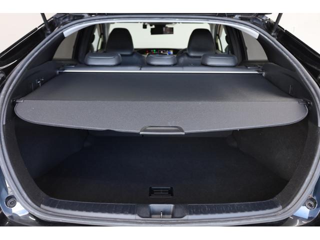 プリウス Ａツーリングセレクション　純正９型ＳＤナビ　ＢＴ接続　Ｂカメラ　セーフティセンス　インテリジェントクリアランスソナー　禁煙車　純正１７インチＡＷ　ブラインドスポットモニター　ＨＵＤ　シートヒーター　置くだけ充電　ＡＣ１５００Ｗ（74枚目）