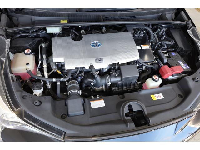 プリウス Ａツーリングセレクション　純正９型ＳＤナビ　ＢＴ接続　Ｂカメラ　セーフティセンス　インテリジェントクリアランスソナー　禁煙車　純正１７インチＡＷ　ブラインドスポットモニター　ＨＵＤ　シートヒーター　置くだけ充電　ＡＣ１５００Ｗ（79枚目）