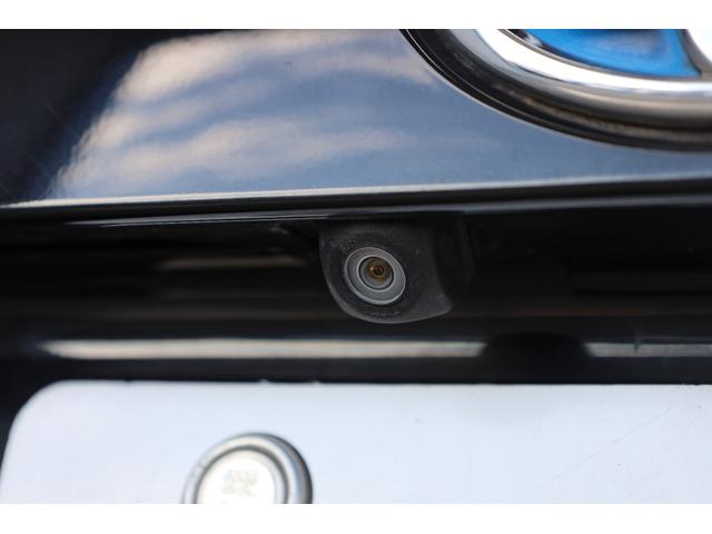 プリウス Ａツーリングセレクション　純正９型ＳＤナビ　ＢＴ接続　Ｂカメラ　セーフティセンス　インテリジェントクリアランスソナー　禁煙車　純正１７インチＡＷ　ブラインドスポットモニター　ＨＵＤ　シートヒーター　置くだけ充電　ＡＣ１５００Ｗ（80枚目）