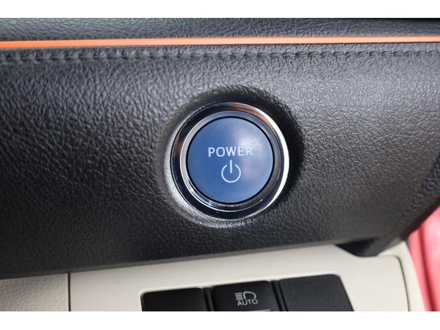 シエンタ ハイブリッドＧ　３列シート　両側電動スライドドア　セーフティセンス　ＬＥＤランプパッケージ　スマートエントリー　シートヒーター　禁煙車　純正ＳＤフルセグナビ　ＢＴ接続　バックカメラ　純正１５インチホイール　盗難防止（15枚目）