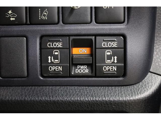 ヴォクシー ハイブリッドＺＳ　煌ＩＩ　両側電動スライドドア　プリクラッシュセーフティ　純正１０型ＳＤナビ　フルセグＴＶ　ＢＴ接続　Ｂカメラ　禁煙車　純正１６インチＡＷ　左右独立オートエアコン　ＬＥＤヘッドランプ　後席サンシェード　ＥＴＣ（5枚目）