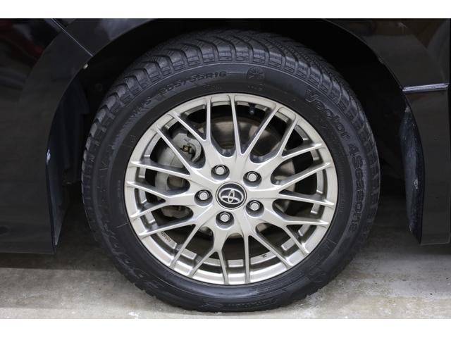 ヴォクシー ハイブリッドＺＳ　煌ＩＩ　両側電動スライドドア　プリクラッシュセーフティ　純正１０型ＳＤナビ　フルセグＴＶ　ＢＴ接続　Ｂカメラ　禁煙車　純正１６インチＡＷ　左右独立オートエアコン　ＬＥＤヘッドランプ　後席サンシェード　ＥＴＣ（14枚目）