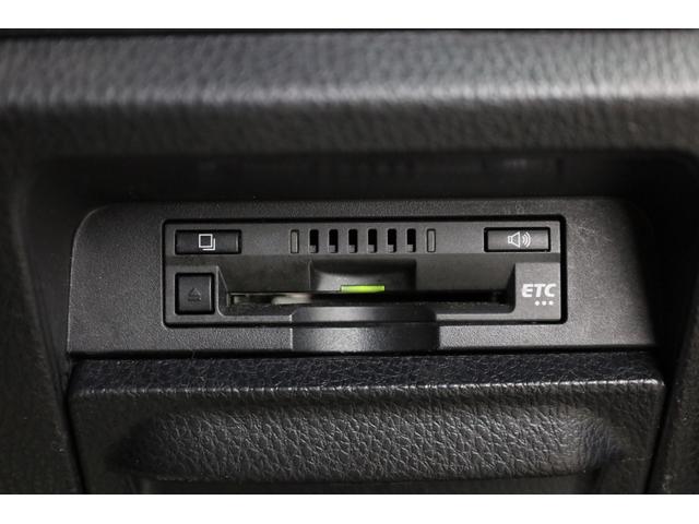 ヴォクシー ハイブリッドＺＳ　煌ＩＩ　両側電動スライドドア　プリクラッシュセーフティ　純正１０型ＳＤナビ　フルセグＴＶ　ＢＴ接続　Ｂカメラ　禁煙車　純正１６インチＡＷ　左右独立オートエアコン　ＬＥＤヘッドランプ　後席サンシェード　ＥＴＣ（15枚目）