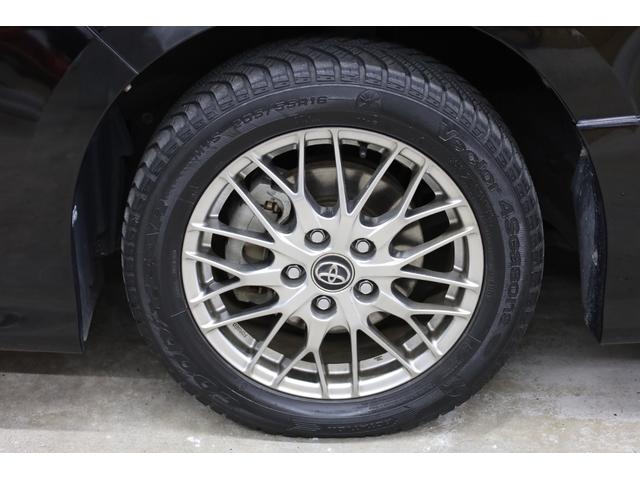 ヴォクシー ハイブリッドＺＳ　煌ＩＩ　両側電動スライドドア　プリクラッシュセーフティ　純正１０型ＳＤナビ　フルセグＴＶ　ＢＴ接続　Ｂカメラ　禁煙車　純正１６インチＡＷ　左右独立オートエアコン　ＬＥＤヘッドランプ　後席サンシェード　ＥＴＣ（36枚目）