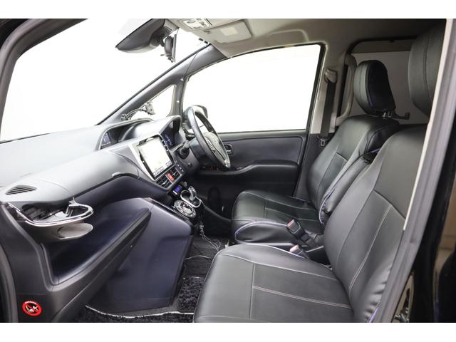 ヴォクシー ハイブリッドＺＳ　煌ＩＩ　両側電動スライドドア　プリクラッシュセーフティ　純正１０型ＳＤナビ　フルセグＴＶ　ＢＴ接続　Ｂカメラ　禁煙車　純正１６インチＡＷ　左右独立オートエアコン　ＬＥＤヘッドランプ　後席サンシェード　ＥＴＣ（40枚目）