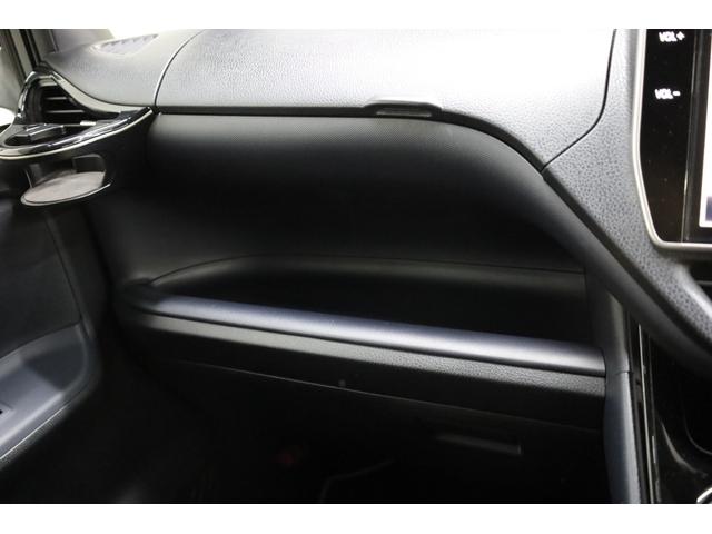 ヴォクシー ハイブリッドＺＳ　煌ＩＩ　両側電動スライドドア　プリクラッシュセーフティ　純正１０型ＳＤナビ　フルセグＴＶ　ＢＴ接続　Ｂカメラ　禁煙車　純正１６インチＡＷ　左右独立オートエアコン　ＬＥＤヘッドランプ　後席サンシェード　ＥＴＣ（44枚目）