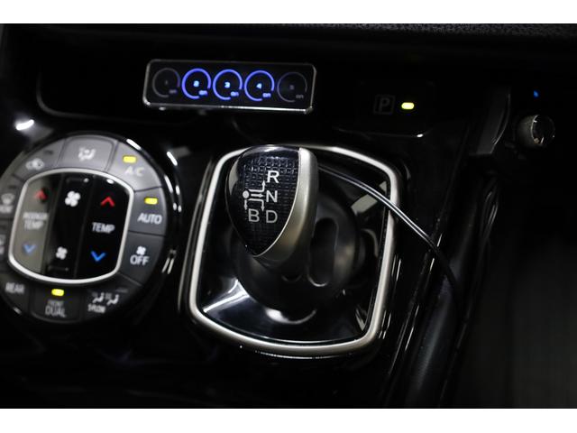 ヴォクシー ハイブリッドＺＳ　煌ＩＩ　両側電動スライドドア　プリクラッシュセーフティ　純正１０型ＳＤナビ　フルセグＴＶ　ＢＴ接続　Ｂカメラ　禁煙車　純正１６インチＡＷ　左右独立オートエアコン　ＬＥＤヘッドランプ　後席サンシェード　ＥＴＣ（53枚目）