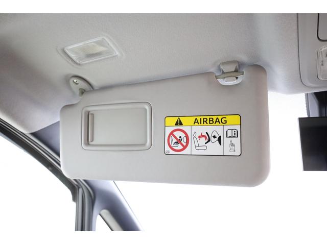 ヴォクシー ハイブリッドＺＳ　煌ＩＩ　両側電動スライドドア　プリクラッシュセーフティ　純正１０型ＳＤナビ　フルセグＴＶ　ＢＴ接続　Ｂカメラ　禁煙車　純正１６インチＡＷ　左右独立オートエアコン　ＬＥＤヘッドランプ　後席サンシェード　ＥＴＣ（66枚目）