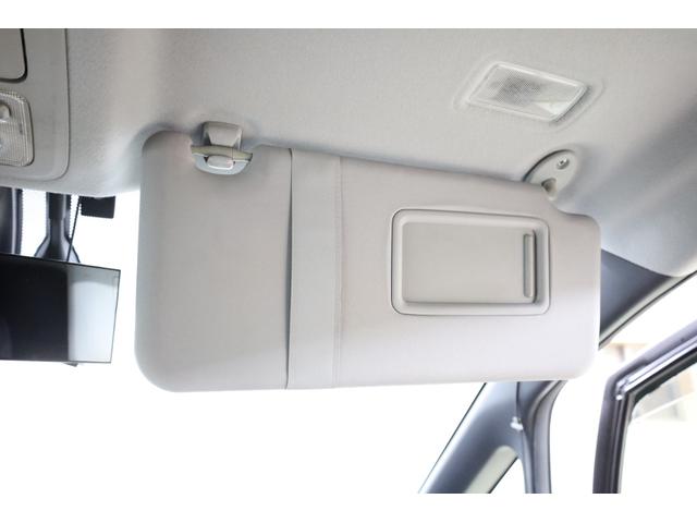 ヴォクシー ハイブリッドＺＳ　煌ＩＩ　両側電動スライドドア　プリクラッシュセーフティ　純正１０型ＳＤナビ　フルセグＴＶ　ＢＴ接続　Ｂカメラ　禁煙車　純正１６インチＡＷ　左右独立オートエアコン　ＬＥＤヘッドランプ　後席サンシェード　ＥＴＣ（67枚目）