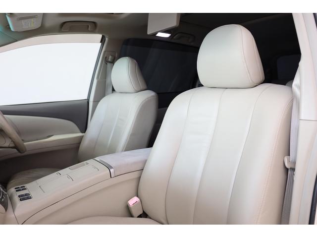 エスティマハイブリッド Ｇレザーパッケージ　４ＷＤ　大型サンルーフ　本革シート　両側電動スライドドア　電動床下格納機能　禁煙　純正８型ＨＤＤナビ　純正後席モニター　純正１７インチＡＷ　Ｗエアコン　ＡＣ１５００Ｗ　オットマン　クルーズコントロール（43枚目）