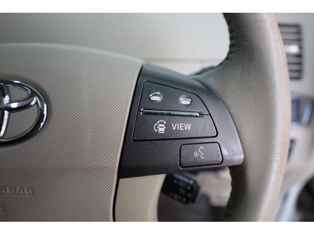 エスティマハイブリッド Ｇレザーパッケージ　４ＷＤ　大型サンルーフ　本革シート　両側電動スライドドア　電動床下格納機能　禁煙　純正８型ＨＤＤナビ　純正後席モニター　純正１７インチＡＷ　Ｗエアコン　ＡＣ１５００Ｗ　オットマン　クルーズコントロール（61枚目）