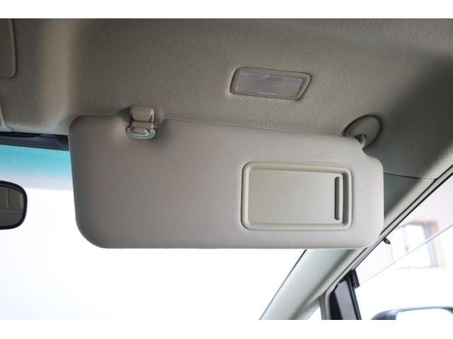 エスティマハイブリッド Ｇレザーパッケージ　４ＷＤ　大型サンルーフ　本革シート　両側電動スライドドア　電動床下格納機能　禁煙　純正８型ＨＤＤナビ　純正後席モニター　純正１７インチＡＷ　Ｗエアコン　ＡＣ１５００Ｗ　オットマン　クルーズコントロール（72枚目）