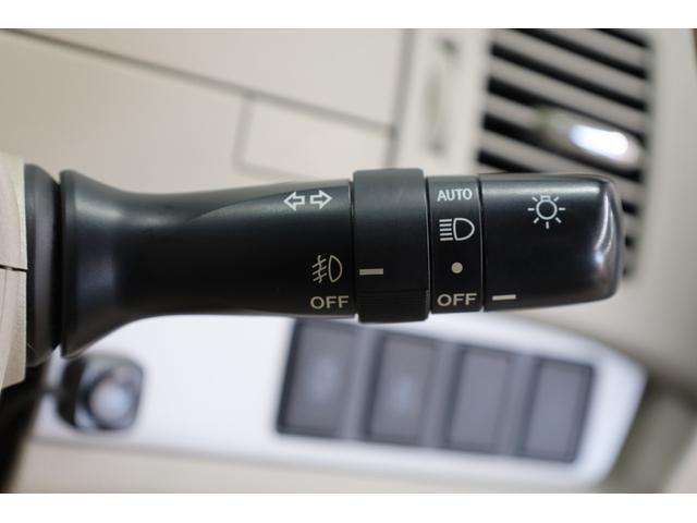 福祉車両（ウェルキャブ）、助手席リフトアップシート・車イス収納装置付などの取り扱いもしております！