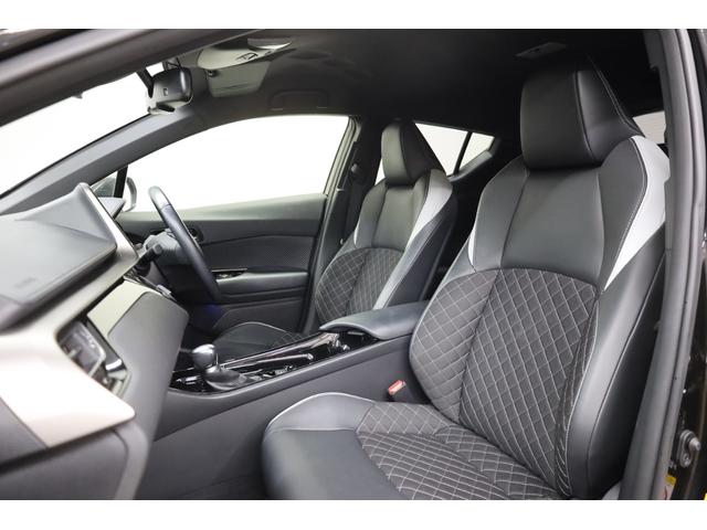 Ｃ－ＨＲ Ｇ　モード　ネロ　純正９型ＳＤナビ　ＢＴ接続　Ｂカメラ　セーフティセンス　インテリジェントクリアランスソナー　ブラインドスポットモニター　禁煙車　電動パーキングブレーキ　レーダークルーズ　左右独立ＡＡＣ　シートヒーター（17枚目）