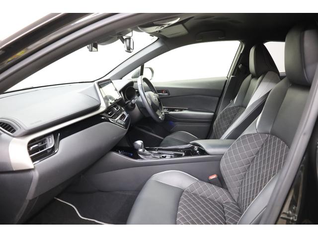 Ｃ－ＨＲ Ｇ　モード　ネロ　純正９型ＳＤナビ　ＢＴ接続　Ｂカメラ　セーフティセンス　インテリジェントクリアランスソナー　ブラインドスポットモニター　禁煙車　電動パーキングブレーキ　レーダークルーズ　左右独立ＡＡＣ　シートヒーター（40枚目）