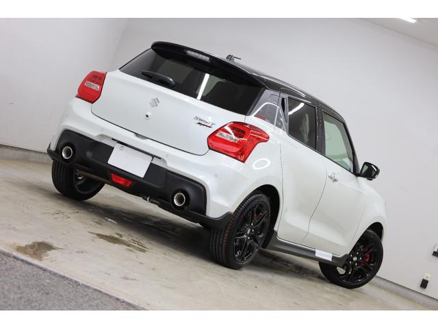 スイフトスポーツ ZC33S ファイナルエディション 登録済み未使用車 デュアルセンサーブレーキサポート リヤパーキングセンサー ブラインドスポットモニター 純正17インチAW シートヒーター アダプティブクルーズコントロール 純正フロアマット(前後)(12枚目)