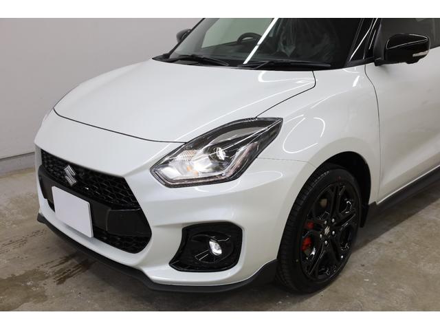 スイフトスポーツ ZC33S ファイナルエディション 登録済み未使用車 デュアルセンサーブレーキサポート リヤパーキングセンサー ブラインドスポットモニター 純正17インチAW シートヒーター アダプティブクルーズコントロール 純正フロアマット(前後)(13枚目)