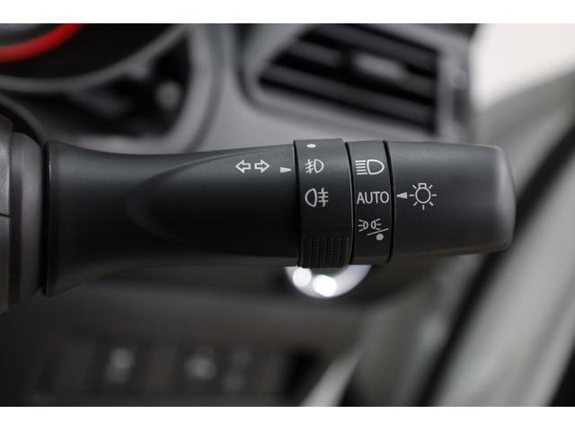 スイフトスポーツ ZC33S ファイナルエディション 登録済み未使用車 デュアルセンサーブレーキサポート リヤパーキングセンサー ブラインドスポットモニター 純正17インチAW シートヒーター アダプティブクルーズコントロール 純正フロアマット(前後)(16枚目)