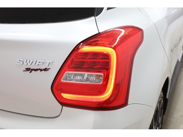 スイフトスポーツ ZC33S ファイナルエディション 登録済み未使用車 デュアルセンサーブレーキサポート リヤパーキングセンサー ブラインドスポットモニター 純正17インチAW シートヒーター アダプティブクルーズコントロール 純正フロアマット(前後)(76枚目)