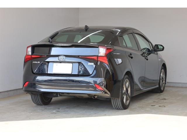 プリウス Ａツーリングセレクション　ワンオーナー　純正９型ＳＤナビ　ＢＴ接続　Ｂカメラ　セーフティセンス　インテリジェントクリアランスソナー　禁煙　純正１７インチＡＷ　ＢＳＭ　ＨＵＤ　パワーシート　シートヒーター　レーダークルーズ（26枚目）