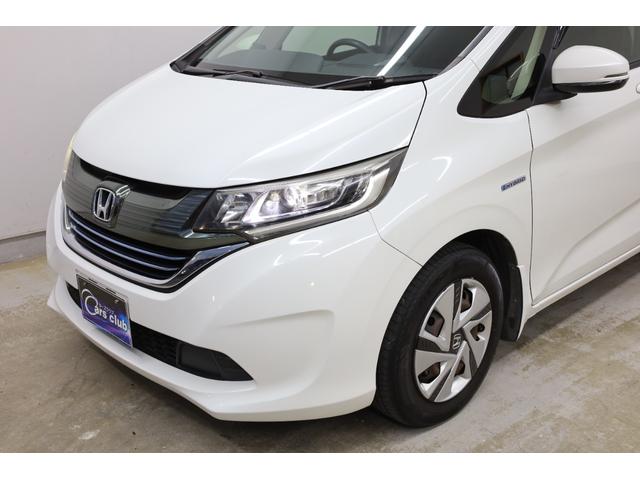 ＬＥＤヘッドランプが装備されておりますので夜間などの暗い時でも安心して運転できますね！ヘッドライトのくすみ、黄ばみ、傷も無く大変綺麗な状態です！トヨタ・スズキ・ダイハツ・ミツビシ・メルセデスベンツ