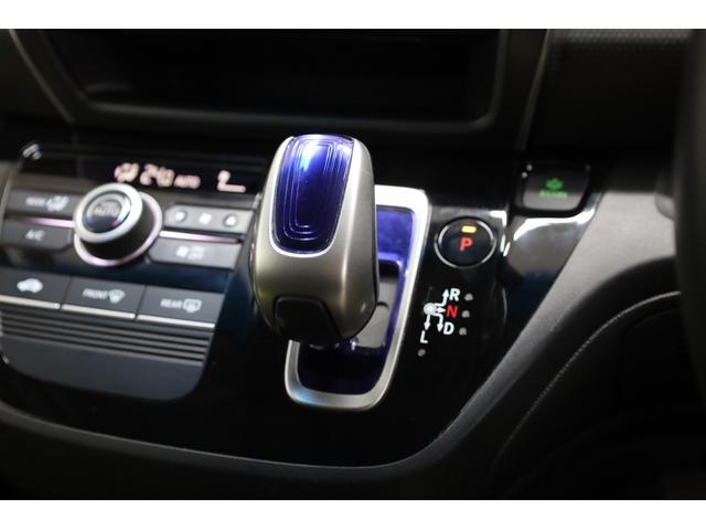 自社整備工場（認定・指定工場）で納車前整備や点検・車検整備、修理などを行いますのでアフターサービスも安心・充実しております！トヨタ・スズキ・ダイハツ・ミツビシ・ニッサン・マツダ・レクサス・ベンツ