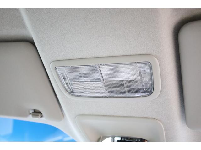 車検満了日の３ケ月以上前から車検予約をいただいた方には撥水洗車・車内清掃をサービスで実地致しますので随時ご予約お待ちしております！トヨタ・スズキ・ダイハツ・ミツビシ・ニッサン・マツダ・レクサス・ベンツ