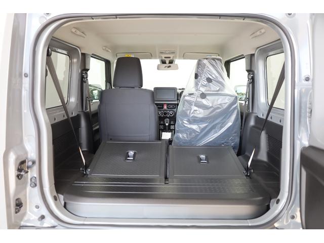 ジムニー XC 届出済未使用車 4WD デュアルセンサーブレーキサポート AT車 障害物ソナー ヒート付ミラー スマートキー&プッシュスタート 純正16インチAW シートヒーター スペアタイヤ 純正フロアマット付(19枚目)