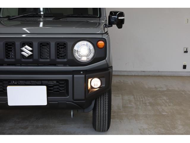 ジムニー XC 届出済未使用車 4WD デュアルセンサーブレーキサポート AT車 障害物ソナー ヒート付ミラー スマートキー&プッシュスタート 純正16インチAW シートヒーター スペアタイヤ 純正フロアマット付(29枚目)