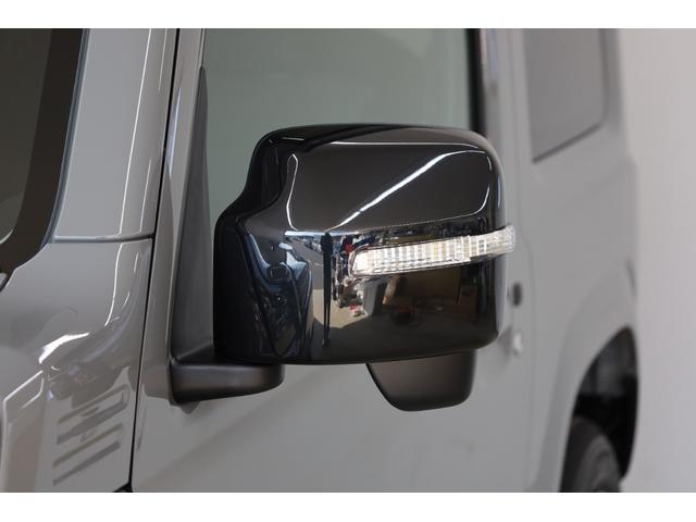 ジムニー XC 届出済未使用車 4WD デュアルセンサーブレーキサポート AT車 障害物ソナー ヒート付ミラー スマートキー&プッシュスタート 純正16インチAW シートヒーター スペアタイヤ 純正フロアマット付(35枚目)