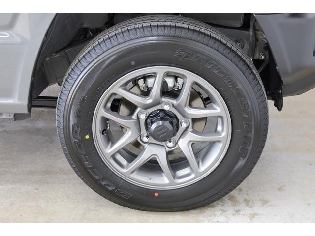 ジムニー XC 届出済未使用車 4WD デュアルセンサーブレーキサポート AT車 障害物ソナー ヒート付ミラー スマートキー&プッシュスタート 純正16インチAW シートヒーター スペアタイヤ 純正フロアマット付(38枚目)