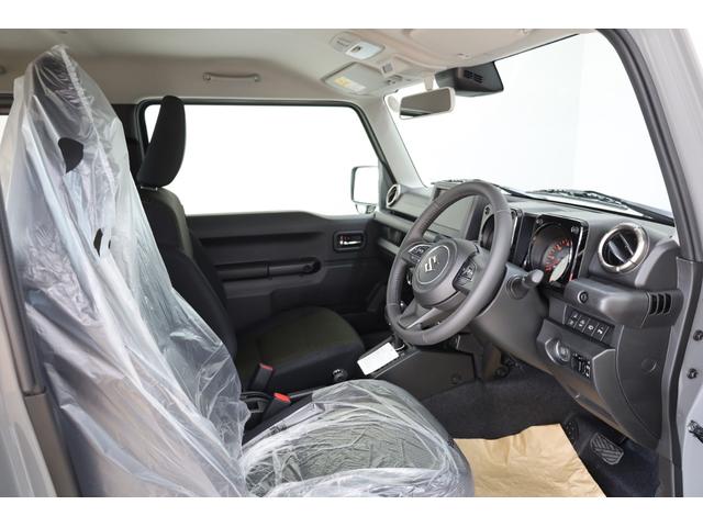 ジムニー XC 届出済未使用車 4WD デュアルセンサーブレーキサポート AT車 障害物ソナー ヒート付ミラー スマートキー&プッシュスタート 純正16インチAW シートヒーター スペアタイヤ 純正フロアマット付(40枚目)
