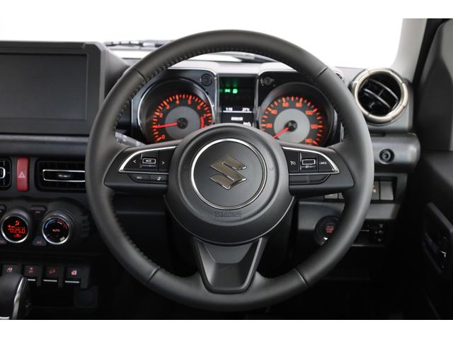 ジムニー XC 届出済未使用車 4WD デュアルセンサーブレーキサポート AT車 障害物ソナー ヒート付ミラー スマートキー&プッシュスタート 純正16インチAW シートヒーター スペアタイヤ 純正フロアマット付(57枚目)