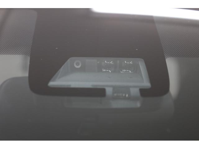 アクア Ｇ　インテリジェントクリアランスソナー　スマートエントリー　ＬＥＤヘッドランプ　セーフティセンス　純正９型ＳＤナビ　Ｂカメラ　禁煙車　レーダークルーズ　シートヒーター　ＥＴＣ　純正１５インチホイール（6枚目）