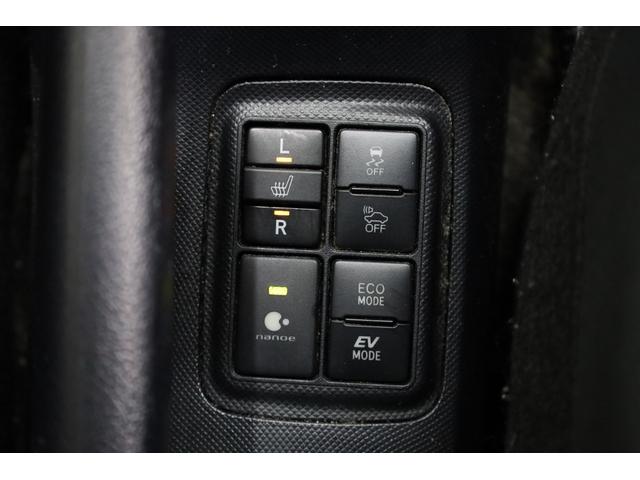 アクア Ｇ　インテリジェントクリアランスソナー　スマートエントリー　ＬＥＤヘッドランプ　セーフティセンス　純正９型ＳＤナビ　Ｂカメラ　禁煙車　レーダークルーズ　シートヒーター　ＥＴＣ　純正１５インチホイール（10枚目）