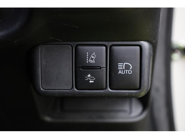 アクア Ｇ　インテリジェントクリアランスソナー　スマートエントリー　ＬＥＤヘッドランプ　セーフティセンス　純正９型ＳＤナビ　Ｂカメラ　禁煙車　レーダークルーズ　シートヒーター　ＥＴＣ　純正１５インチホイール（15枚目）