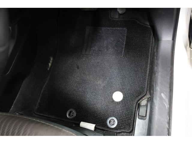 アクア Ｇ　インテリジェントクリアランスソナー　スマートエントリー　ＬＥＤヘッドランプ　セーフティセンス　純正９型ＳＤナビ　Ｂカメラ　禁煙車　レーダークルーズ　シートヒーター　ＥＴＣ　純正１５インチホイール（71枚目）