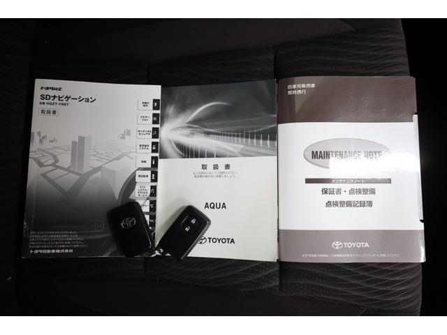 アクア Ｇ　インテリジェントクリアランスソナー　スマートエントリー　ＬＥＤヘッドランプ　セーフティセンス　純正９型ＳＤナビ　Ｂカメラ　禁煙車　レーダークルーズ　シートヒーター　ＥＴＣ　純正１５インチホイール（77枚目）