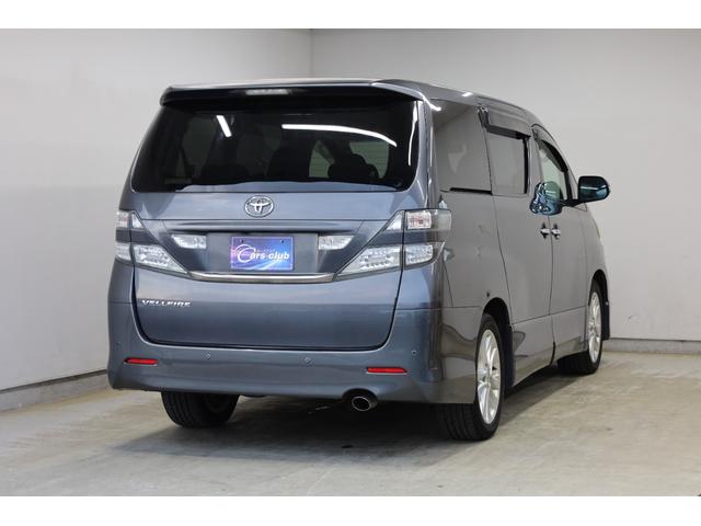 ヴェルファイア ２．４Ｚ　プラチナムセレクション　両側電動スライドドア　純正ＳＤナビ　Ｂカメラ　純正後席モニター　障害物ソナー　パワーバックドア　左右独立ＡＡＣ　リヤＡＡＣ　純正１８インチＡＷ　オットマン　ＥＴＣ　ＨＩＤヘッドライト　フォグランプ（26枚目）