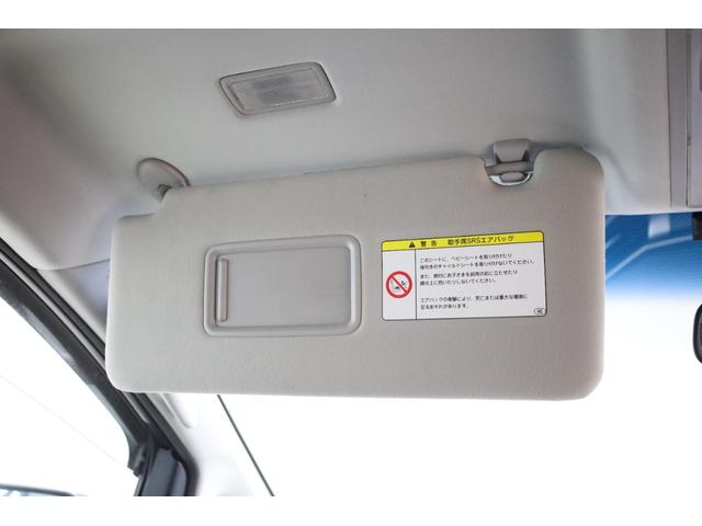 ヴェルファイア ２．４Ｚ　プラチナムセレクション　両側電動スライドドア　純正ＳＤナビ　Ｂカメラ　純正後席モニター　障害物ソナー　パワーバックドア　左右独立ＡＡＣ　リヤＡＡＣ　純正１８インチＡＷ　オットマン　ＥＴＣ　ＨＩＤヘッドライト　フォグランプ（68枚目）