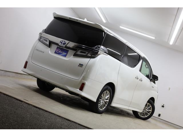 ヴェルファイアハイブリッド Ｚ　４ＷＤ　両側電動スライドドア　純正１０型ＳＤナビ　純正１２．１型後席モニター　Ｂカメラ　セーフティセンス　ＩＣＳ　ＢＳＭ　禁煙車　左右独立ＡＡＣ　リヤＡＡＣ　純正１７インチＡＷ　デジタルインナーミラー（12枚目）