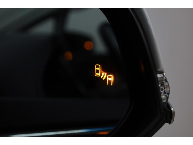 ヴェルファイアハイブリッド Ｚ　４ＷＤ　両側電動スライドドア　純正１０型ＳＤナビ　純正１２．１型後席モニター　Ｂカメラ　セーフティセンス　ＩＣＳ　ＢＳＭ　禁煙車　左右独立ＡＡＣ　リヤＡＡＣ　純正１７インチＡＷ　デジタルインナーミラー（15枚目）