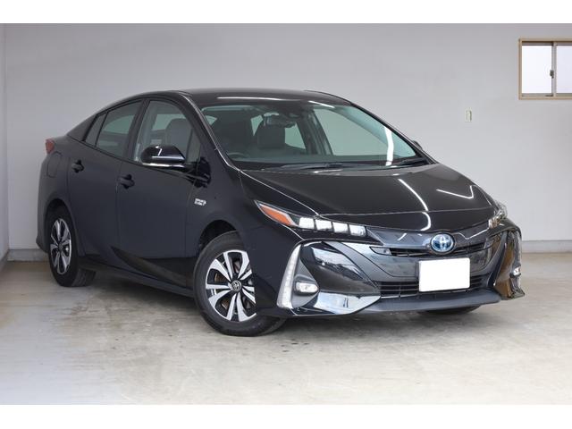 プリウスPHV Aプレミアム 後期型 5人乗り 本革シート 改良後セーフティセンス 純正8型ディスプレイ 全方位カメラ 禁煙 インテリジェントクリアランスソナー BSM HUD パワーシート シートエアコン AC1500W ETC(2枚目)