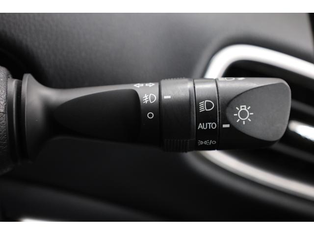 プリウスPHV Aプレミアム 後期型 5人乗り 本革シート 改良後セーフティセンス 純正8型ディスプレイ 全方位カメラ 禁煙 インテリジェントクリアランスソナー BSM HUD パワーシート シートエアコン AC1500W ETC(62枚目)