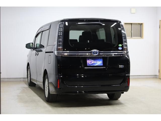 ヴォクシー ハイブリッドＶ　純正１０型ＳＤナビ　純正１２．１型後席モニター　Ｂカメラ　両側電動スライドドア　セーフティセンス　ダブルＡＡＣ　後席サンシェード　シートヒーター　クルコン　純正１５インチＡＷ　ＬＥＤヘッドライト（24枚目）